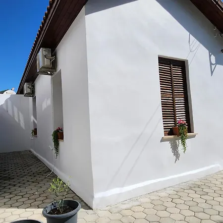 Дом отдыха Mystic Famagusta